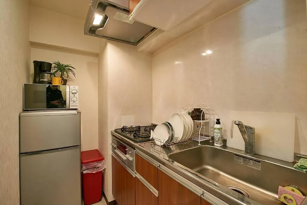 新宿市中心jr线新大久保三分钟紧邻韩国街免费wi-Fi Tokyo Apartment